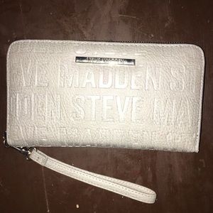 Brand New Steve Madden Wallet